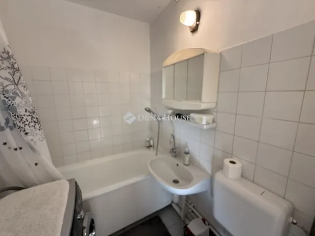 Eladó lakás Pécs 40 nm