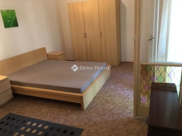 Eladó lakás Pécs 52 nm