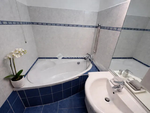 Eladó lakás Pécs 70 nm