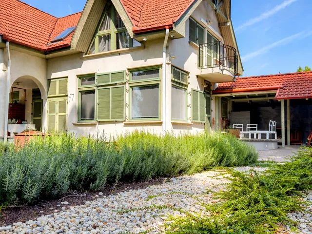 Eladó ház Szigliget, Soponyai út 212 nm