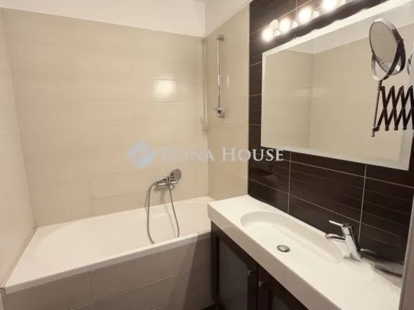 Eladó lakás Pécs 68 nm