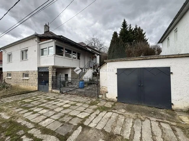 Eladó ház Mecsekpölöske 110 nm