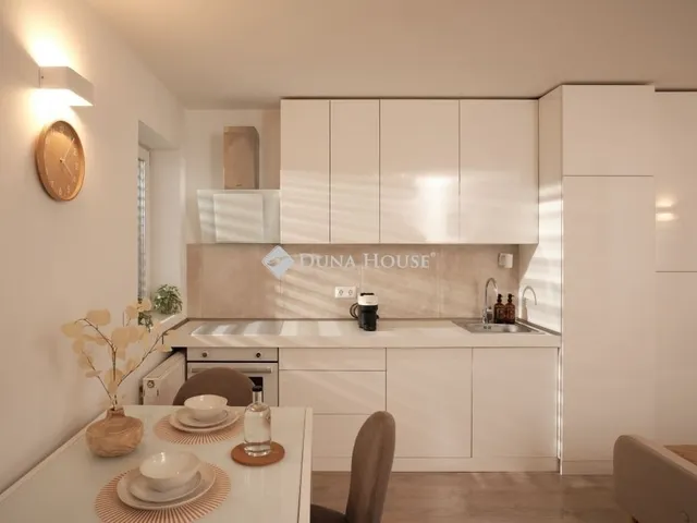 Eladó lakás Pécs 70 nm