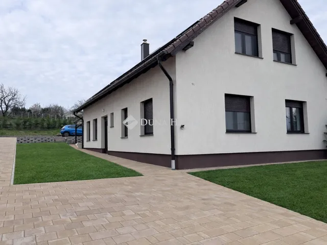 Eladó ház Pécsvárad 155 nm