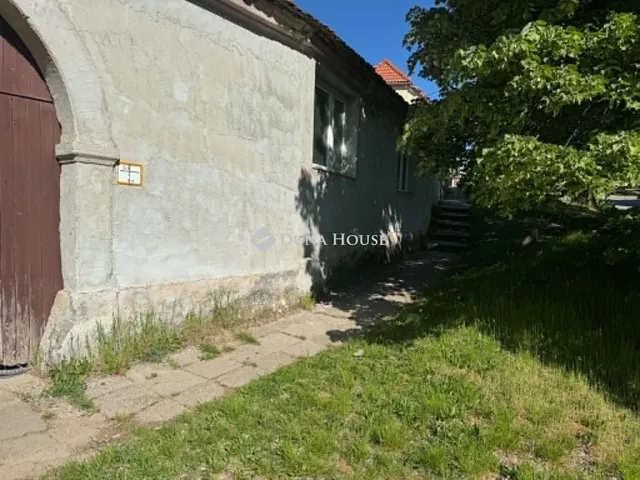 Eladó ház Pécsvárad 95 nm