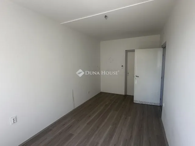 Eladó lakás Pécs 62 nm