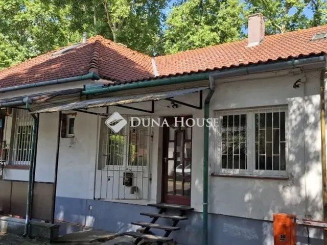 Eladó lakás Pécs 155 nm