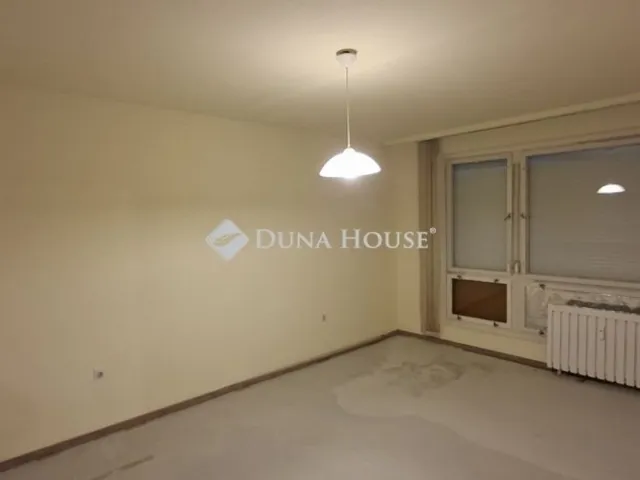 Eladó lakás Pécs 57 nm