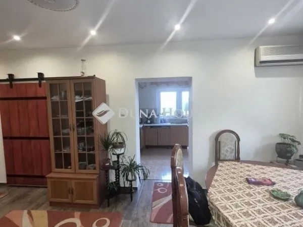 Eladó ház Pécs 216 nm