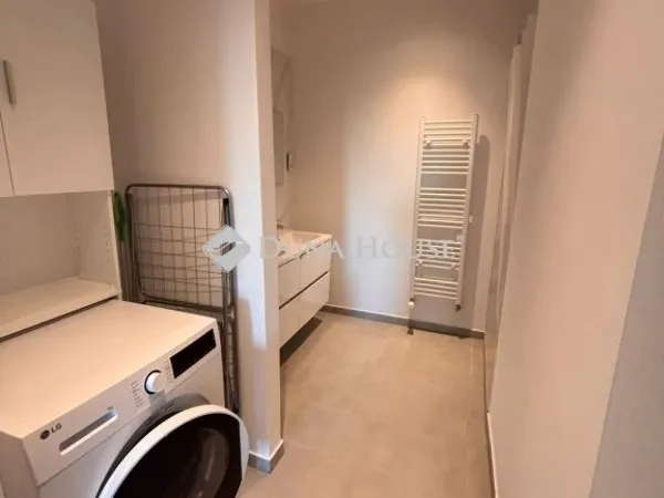 Kiadó lakás Pécs, Belváros 60 nm