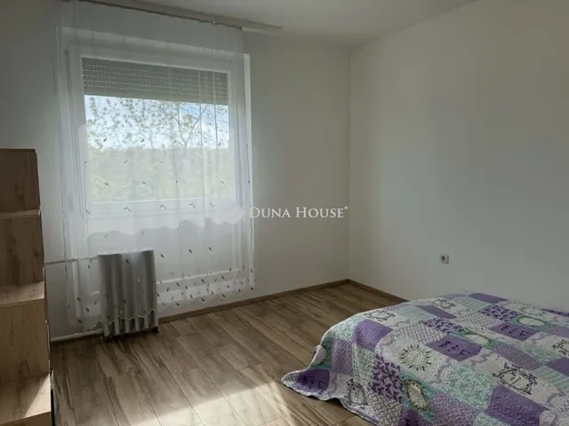 Eladó lakás Pécs 57 nm