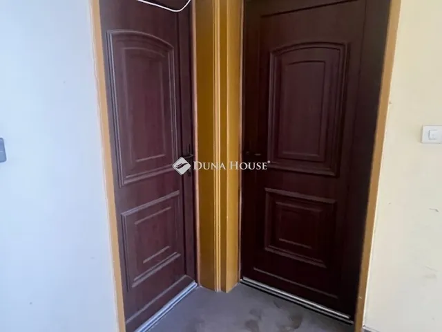 Kiadó lakás Pécs 122 nm
