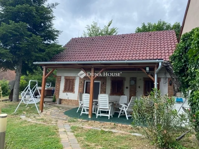 Eladó ház Pogány 45 nm