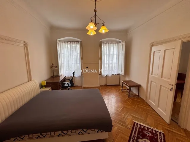 Kiadó lakás Pécs, Belváros 80 nm