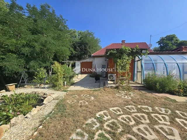 Eladó mezőgazdasági ingatlan Hosszúhetény 94 nm