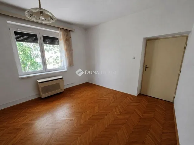 Eladó lakás Pécs, Meszes 40 nm