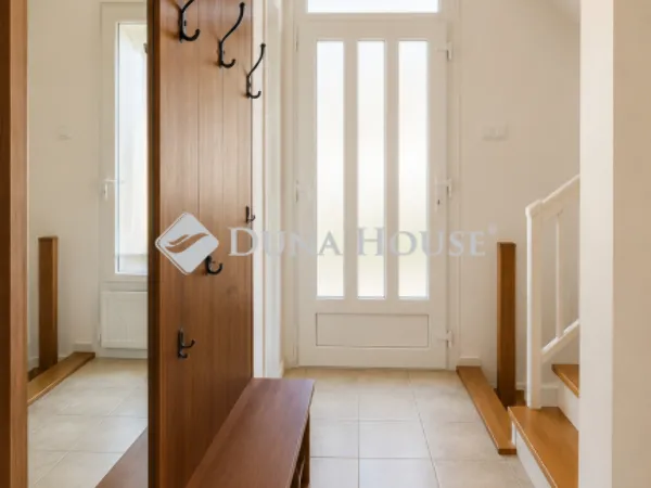 Eladó lakás Pécs 142 nm