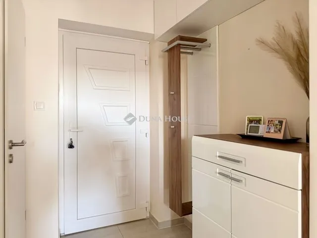 Eladó lakás Kozármisleny 74 nm