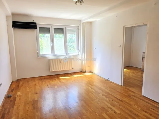 Eladó lakás Pécs 61 nm