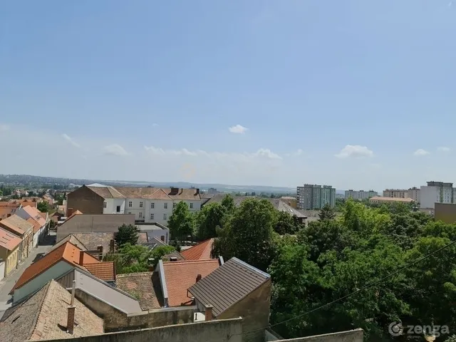 Eladó lakás Pécs 52 nm