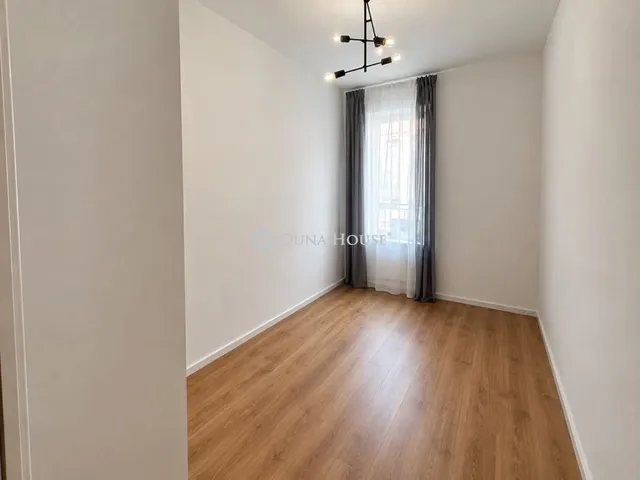 Eladó lakás Pécs 68 nm
