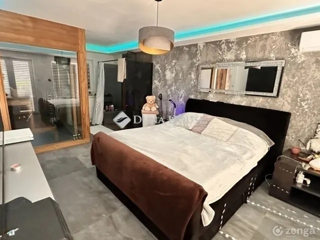 Eladó ház Keszü 220 nm
