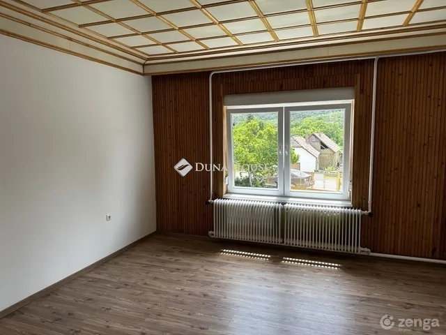 Eladó ház Mecseknádasd 146 nm