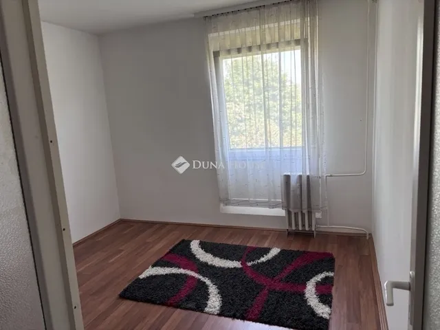 Eladó lakás Pécs 74 nm