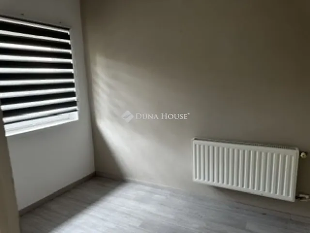 Eladó ház Pécs 77 nm