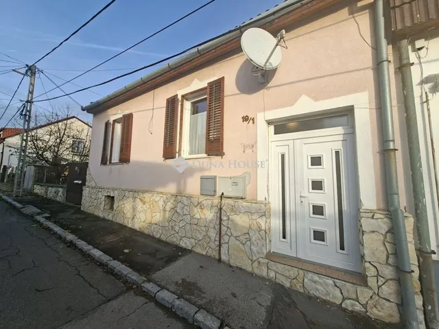 Eladó ház Pécs 77 nm