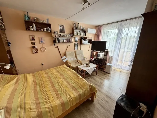 Eladó lakás Pécs 67 nm