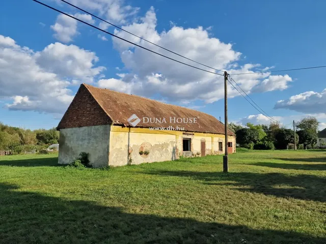 Eladó telek Pécs, Nagyárpád 2050 nm