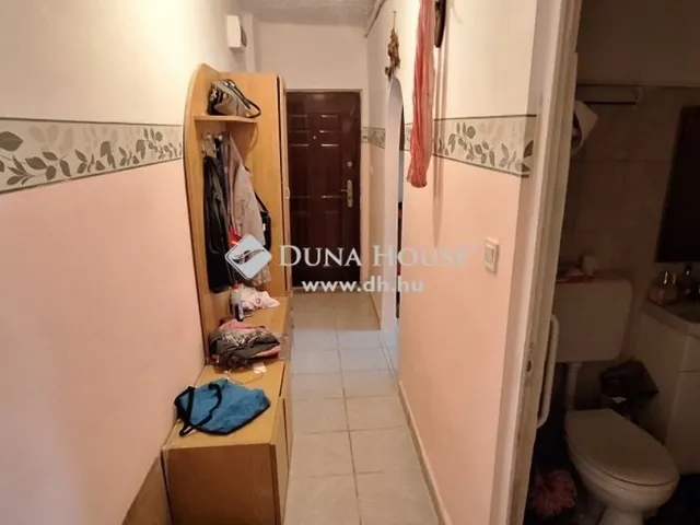 Eladó lakás Komló 51 nm