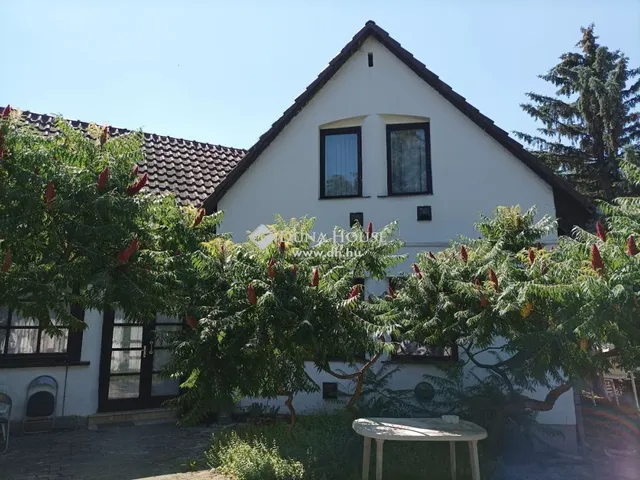 Eladó ház Orfű 450 nm