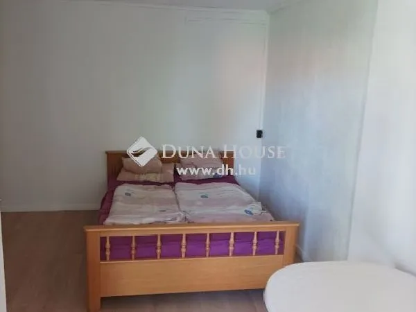 Eladó ház Orfű 450 nm