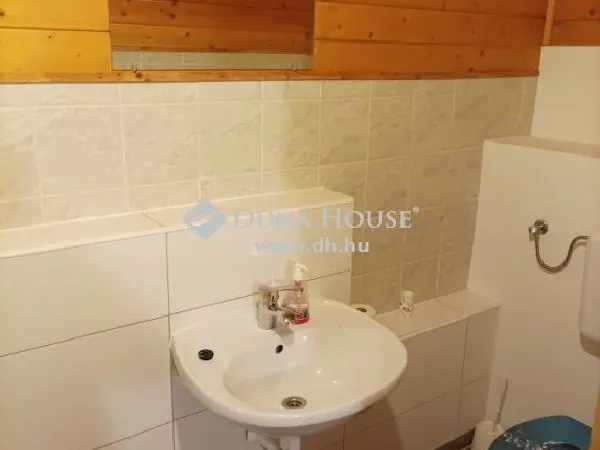 Eladó ház Orfű 450 nm
