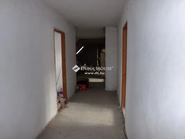 Eladó ház Harkány 260 nm
