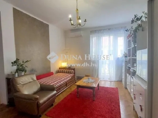 Eladó lakás Pécs 89 nm