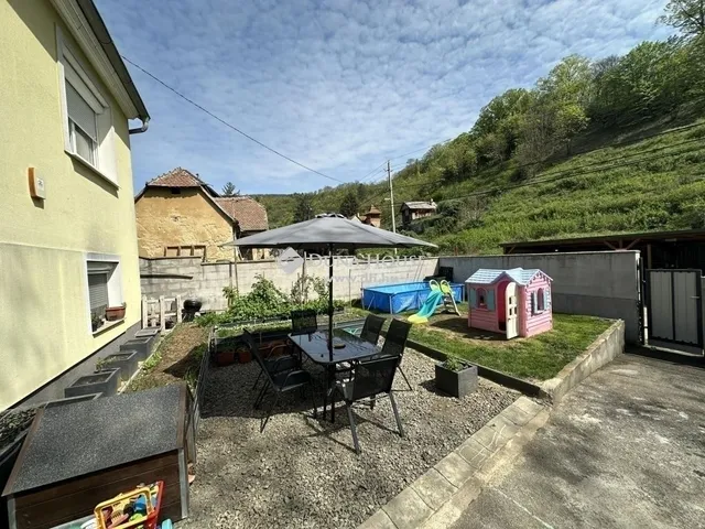 Eladó ház Pécs 140 nm