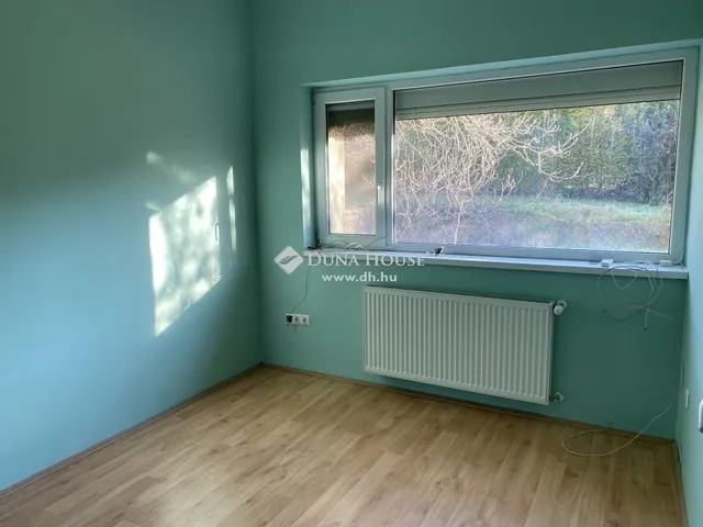 Eladó ház Nagykozár 150 nm