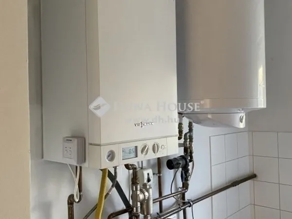 Eladó ház Nagykozár 150 nm