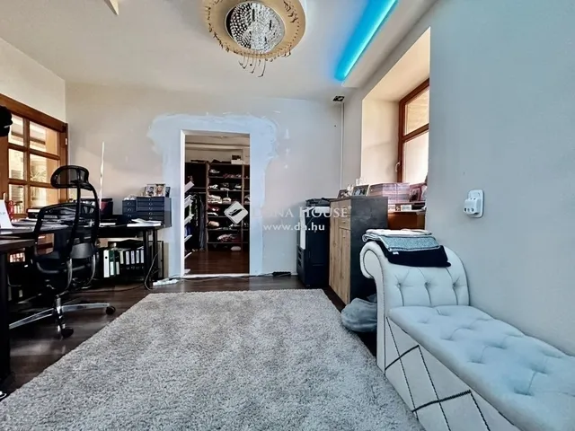 Eladó ház Kozármisleny 137 nm