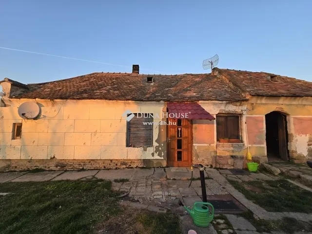 Eladó ház Zók 37 nm