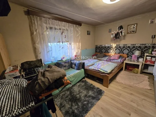 Eladó ház Zók 37 nm