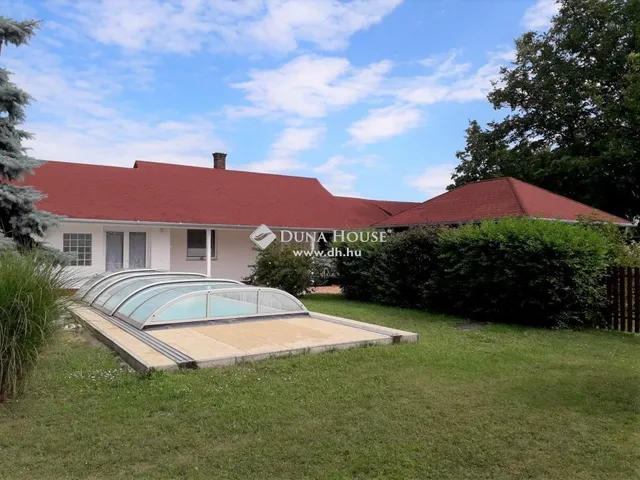Eladó ház Somogysárd 214 nm