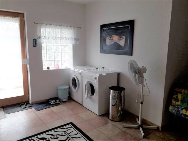 Eladó ház Somogysárd 214 nm