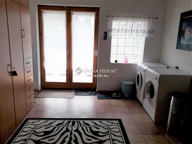 Eladó ház Somogysárd 214 nm