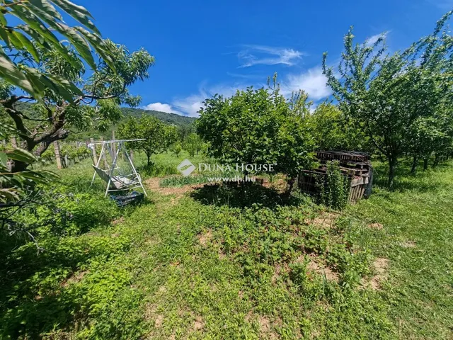 Eladó telek Siklós 2784 nm