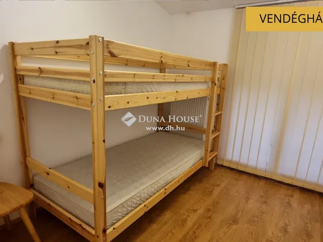 Eladó üdülő és hétvégi ház Komló 240 nm