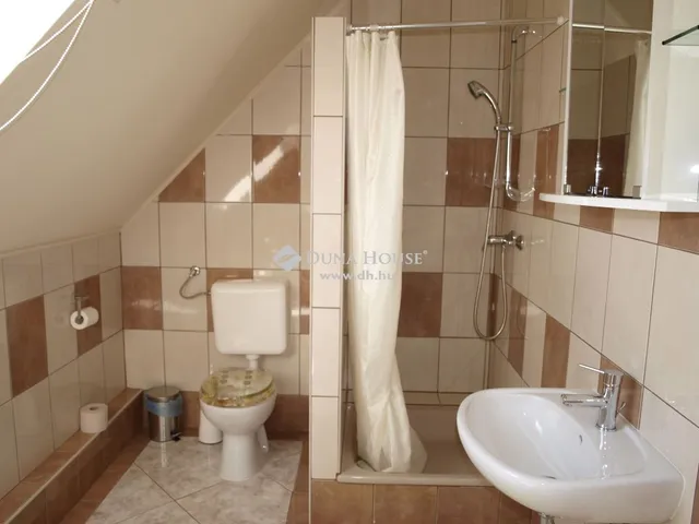 Eladó ház Dunaszekcső 170 nm